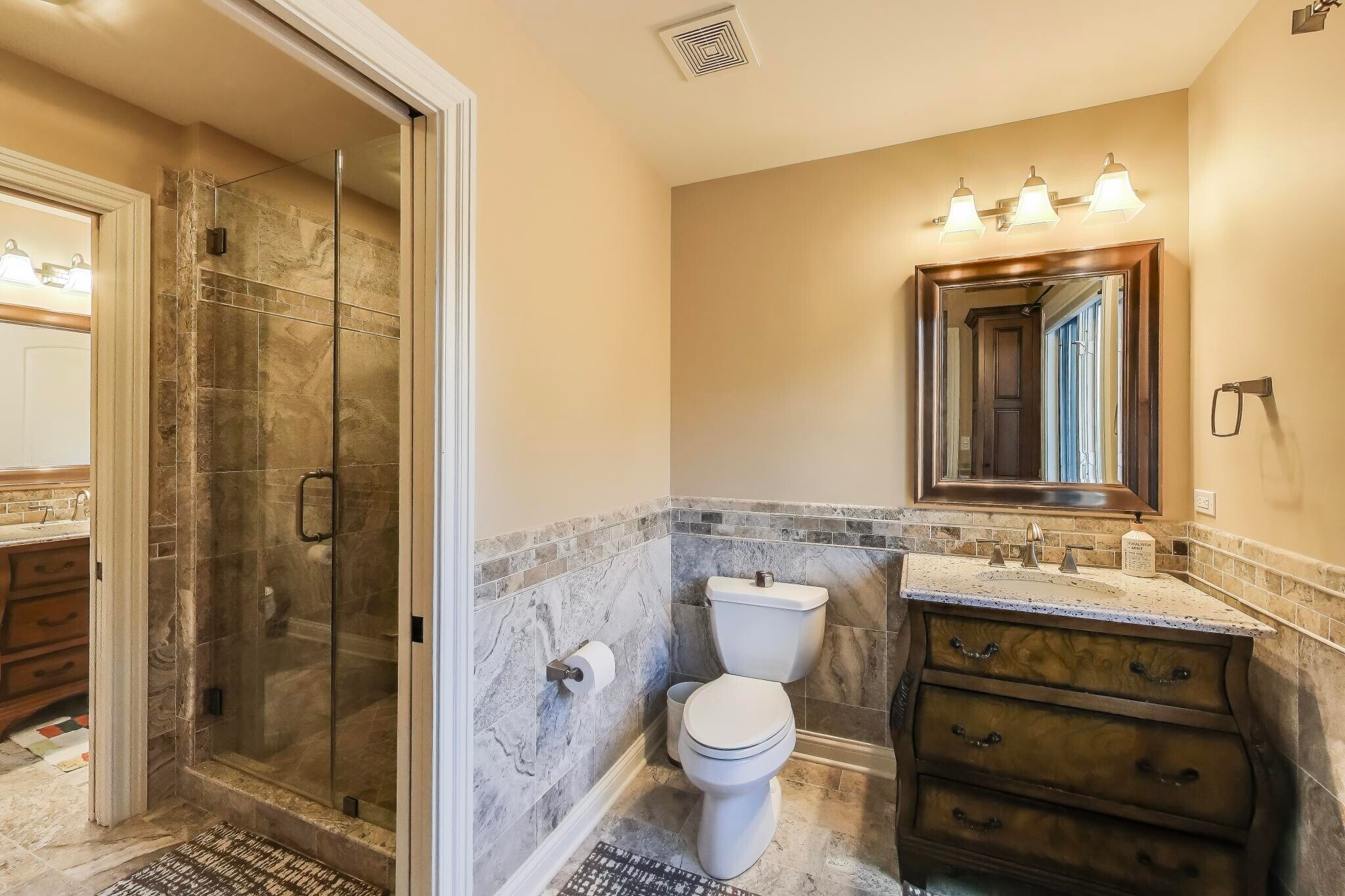 Building Photo - 23W711 Hobson Rd