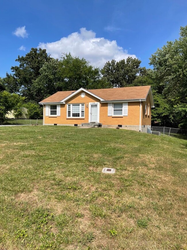 Building Photo - 114 Ogles Dr