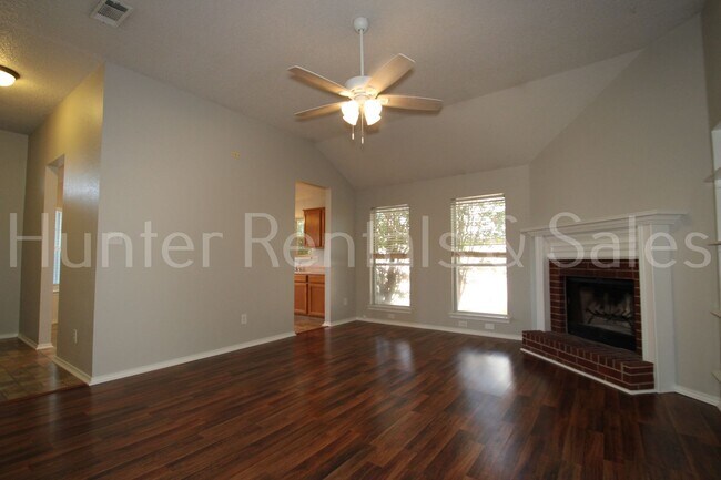 Building Photo - 4307 Frontier Trail