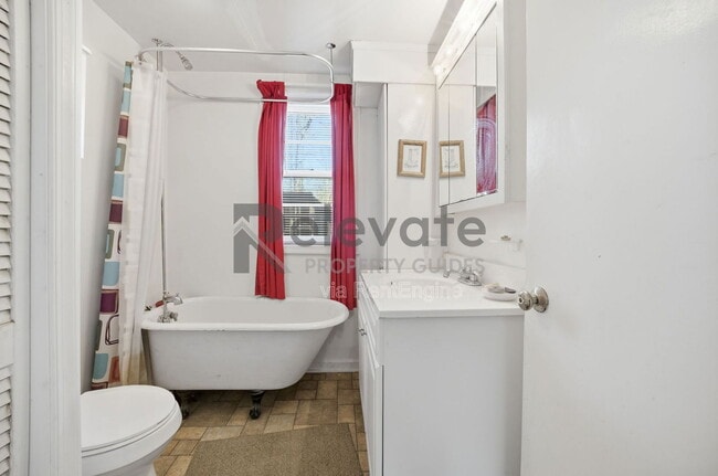 Building Photo - 9002 Michaux Ln