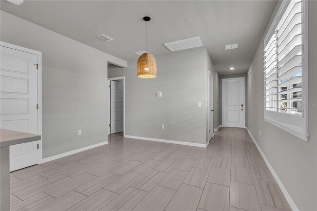 Building Photo - 44254 Frontier Dr