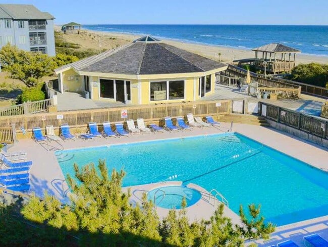 Building Photo - Pebble Beach I302