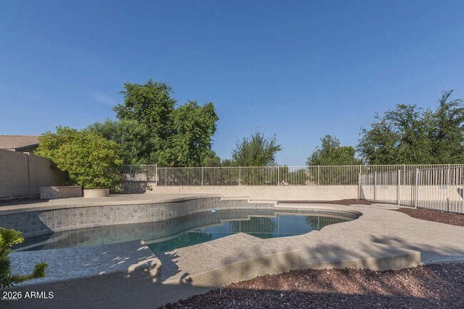 Building Photo - 8319 W Whyman Ave