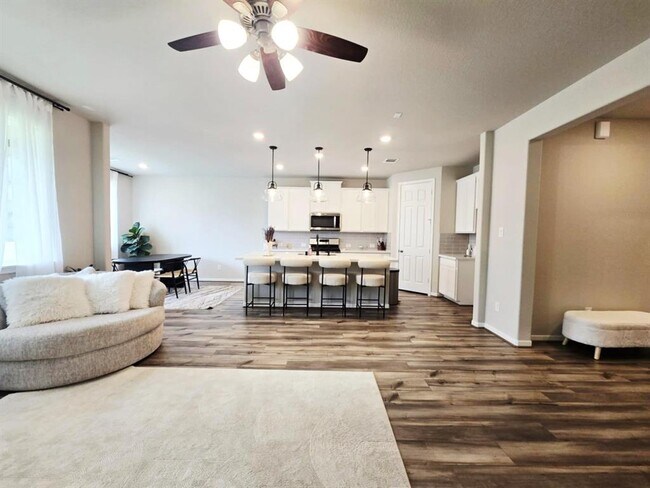 Building Photo - 17106 Plover Rock Trl