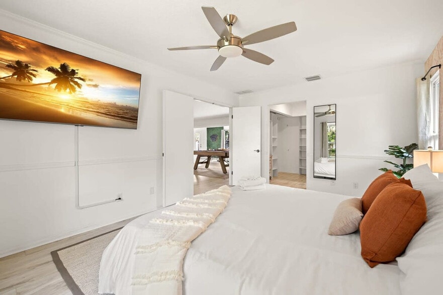 Building Photo - 1518 Wexford Dr E