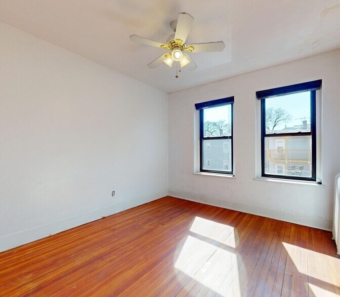 Building Photo - 1400 Commonwealth Ave