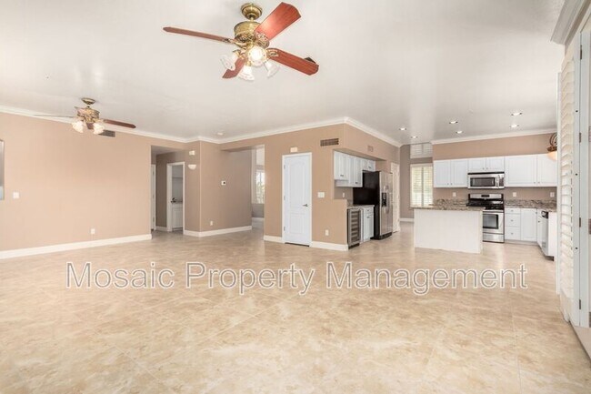 Building Photo - 13566 N 93rd Pl