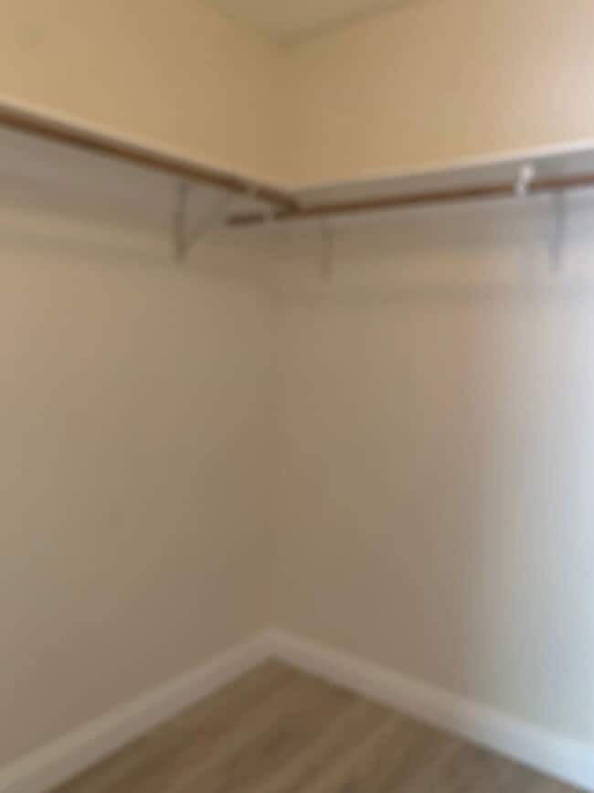 Building Photo - Single Story 3 Bedroom Home for Rent