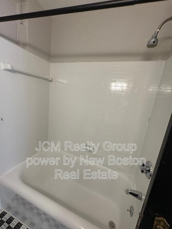 Building Photo - 40 Butler Rd