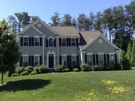 Building Photo - 3907 Harmattan Dr