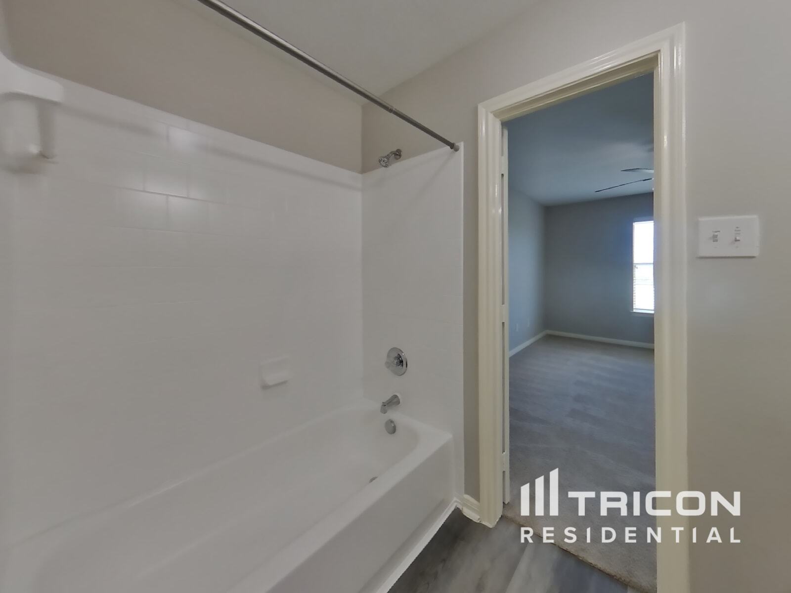 Building Photo - 5029 Hauna Ln