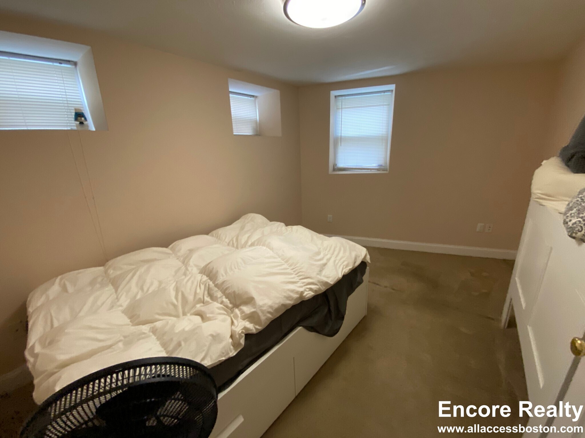 Building Photo - 895 Huntington Ave