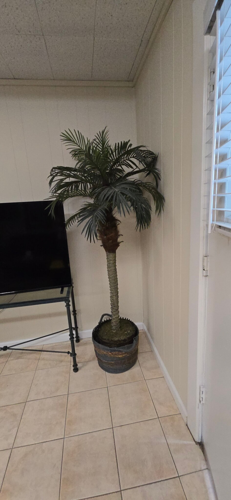 Building Photo - 1447 Lincoln Way