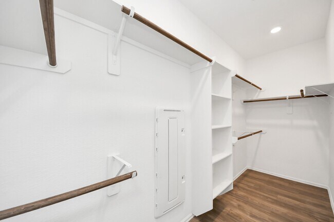 Building Photo - 26631 Castiel Dr