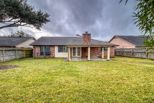 Building Photo - 22438 Coriander Dr