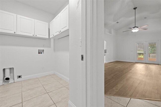 Building Photo - 7485 NW 121st Ave