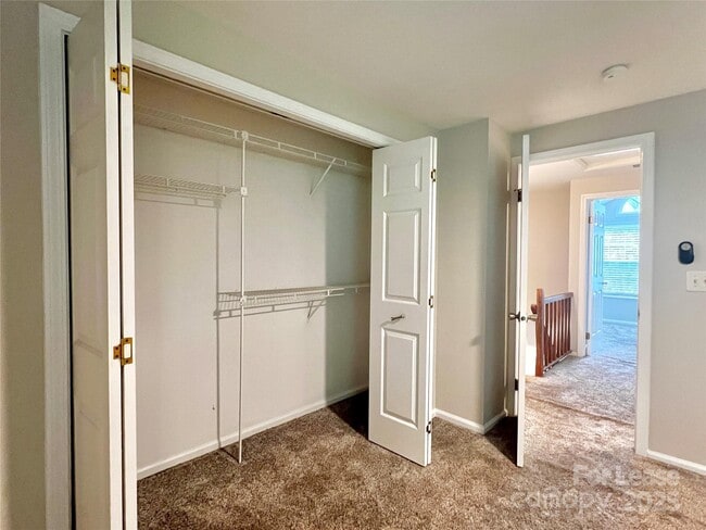 Building Photo - 1317 Maple Shade Ln