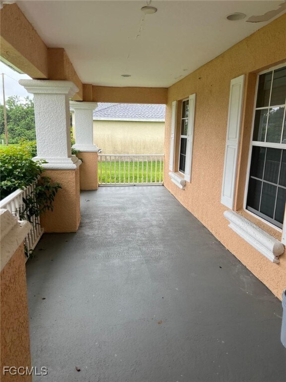 Building Photo - 2923 3rd St SW