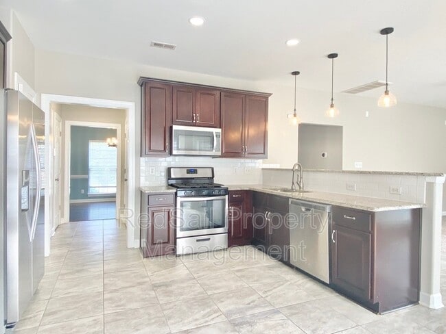 Building Photo - 13326 Harbor Dr