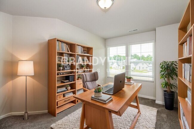 Building Photo - 821 Coosaw Pl