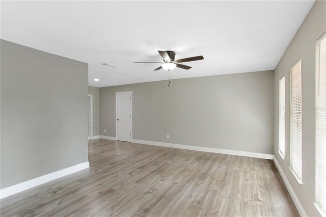 Building Photo - 1022 Norwood Dr