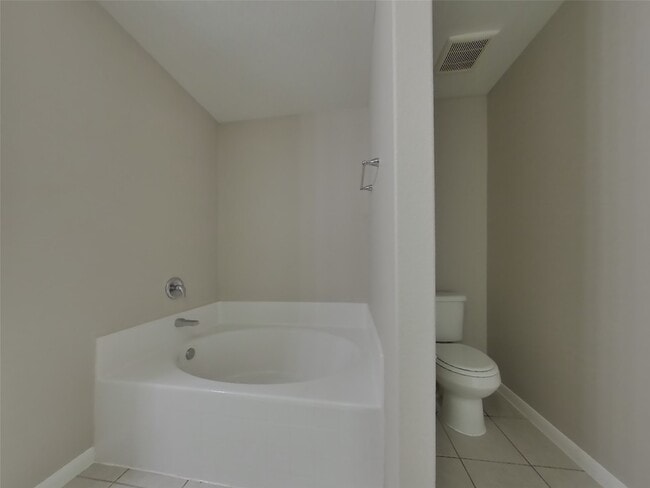 Building Photo - 441 Palomino Stand Dr