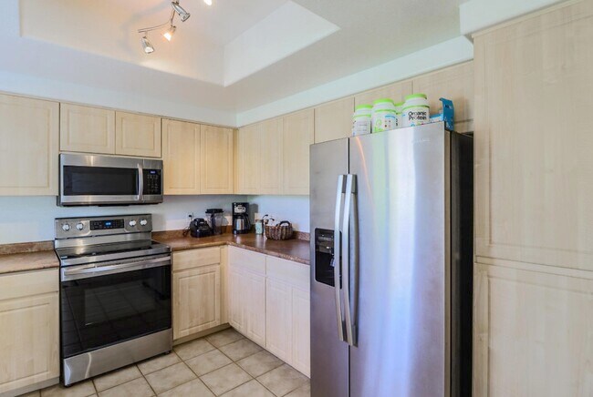Kitchen - 7575 E Indian Bend Rd