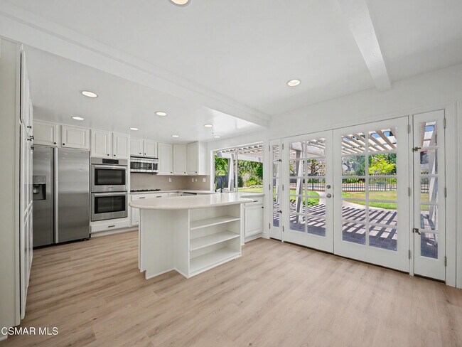 Building Photo - 22777 Brenford St
