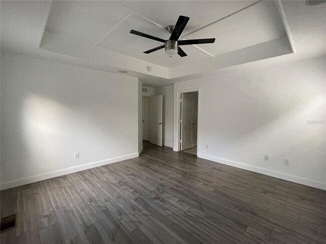Building Photo - 3739 Seneca Club Loop