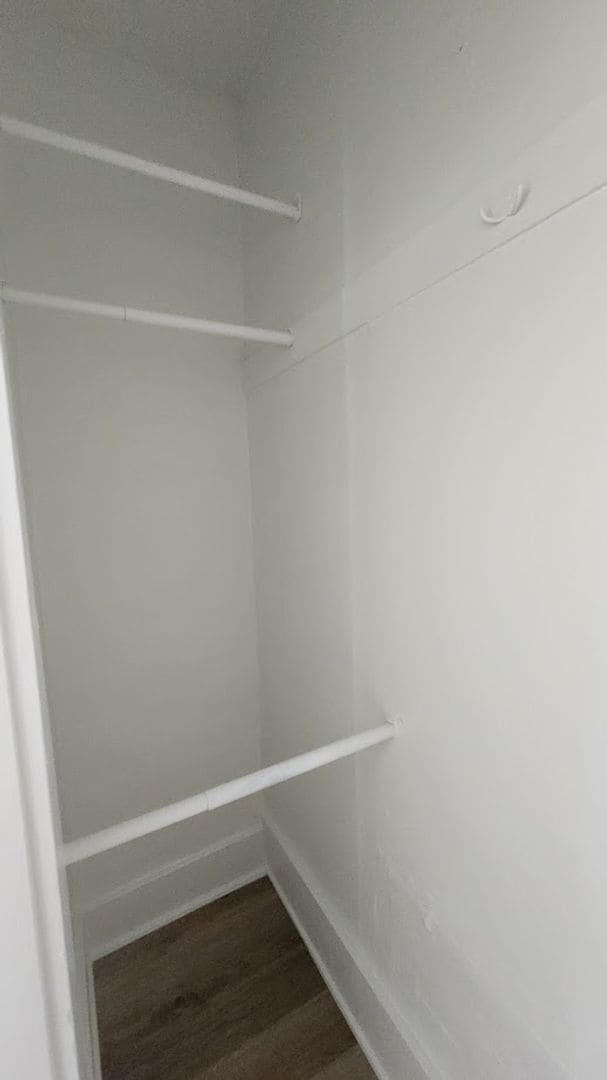 Building Photo - 2 BED 1 BATH CENTRAL PARK ADDITION NEAR PA...