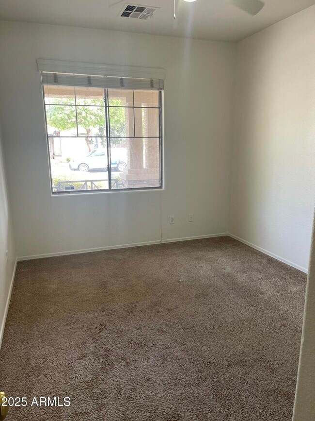 Building Photo - 18785 E Kingbird Dr