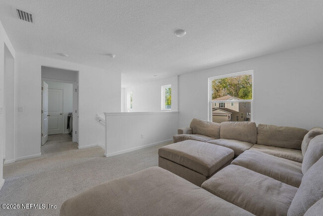 Building Photo - 1043 Cedar Slough Dr