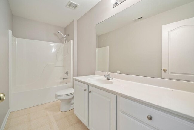 Building Photo - 961 College Pl Ct NW