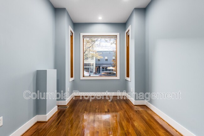 Building Photo - 1553 9th St NW