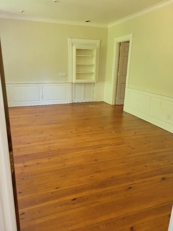 Building Photo - 4211 Lincoln Hwy