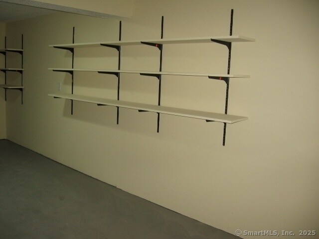 Building Photo - 81 Chipman St