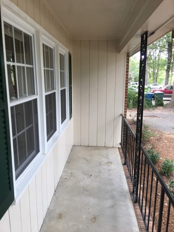 Building Photo - 4527 Berini Dr