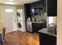 Building Photo - 75 Birdsey Ave