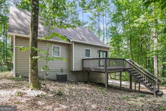 Building Photo - 345 Justin Dr