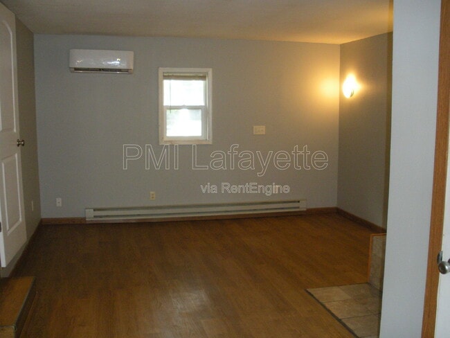 Building Photo - 60 Vicksburg Ln