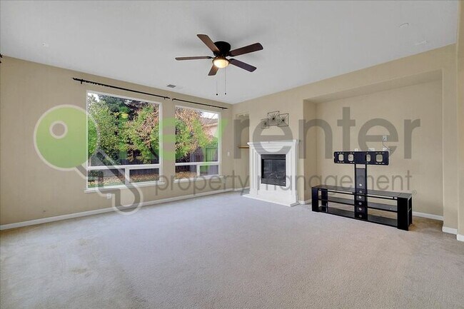 Building Photo - 1444 Eaglesfield Ln