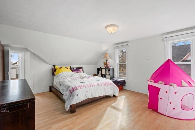 Building Photo - 315 Graefe Ave