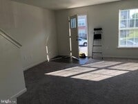 Building Photo - 5425 Laurel Valley Ln