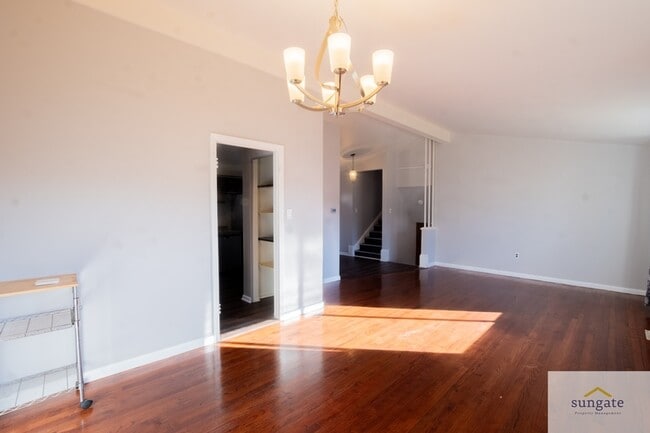 Building Photo - 7411 Kathydale Rd