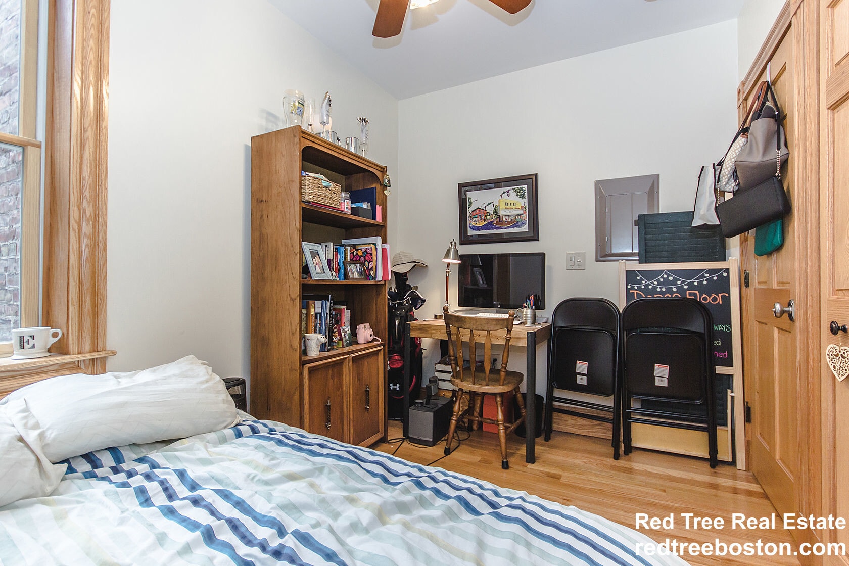 Building Photo - 5 Phillips St