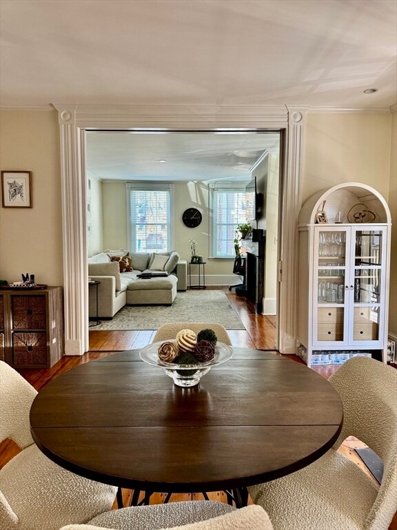 Building Photo - 54 Chestnut St