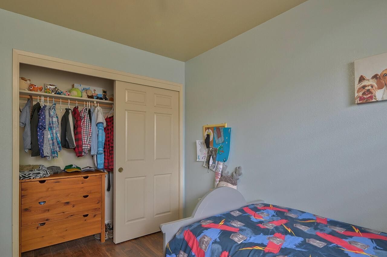 Building Photo - 245 Massolo Ct