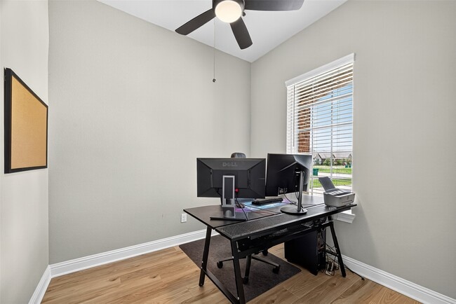 Building Photo - 2135 Tioga Vw Dr