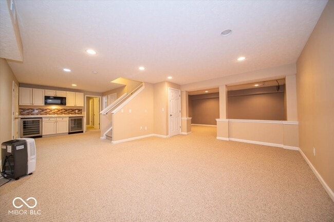 Building Photo - 3473 Millbrae Dr