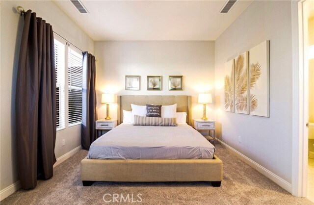Building Photo - 55615 Turnberry Way